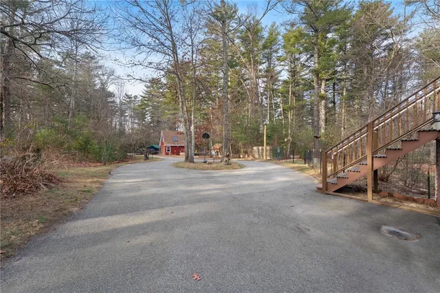 $850,000 | 511 Tripps Corner Road, Exeter, RI 02822