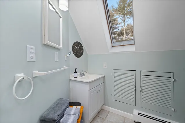 $850,000 | 511 Tripps Corner Road, Exeter, RI 02822