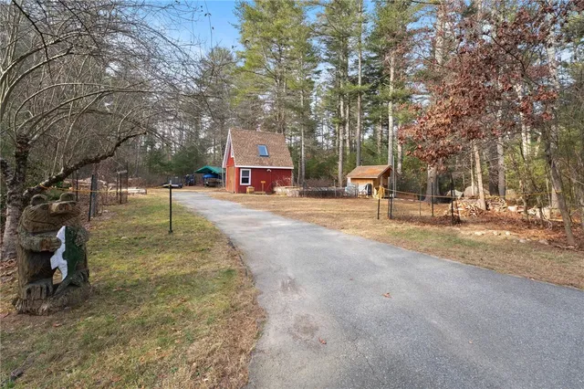 $850,000 | 511 Tripps Corner Road, Exeter, RI 02822