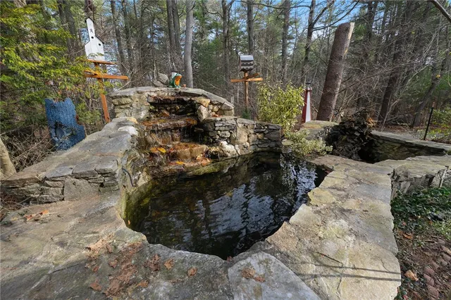 $850,000 | 511 Tripps Corner Road, Exeter, RI 02822