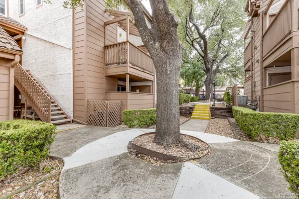$990 | 4107 Medical Drive, Unit 5208, San Antonio, TX 78229