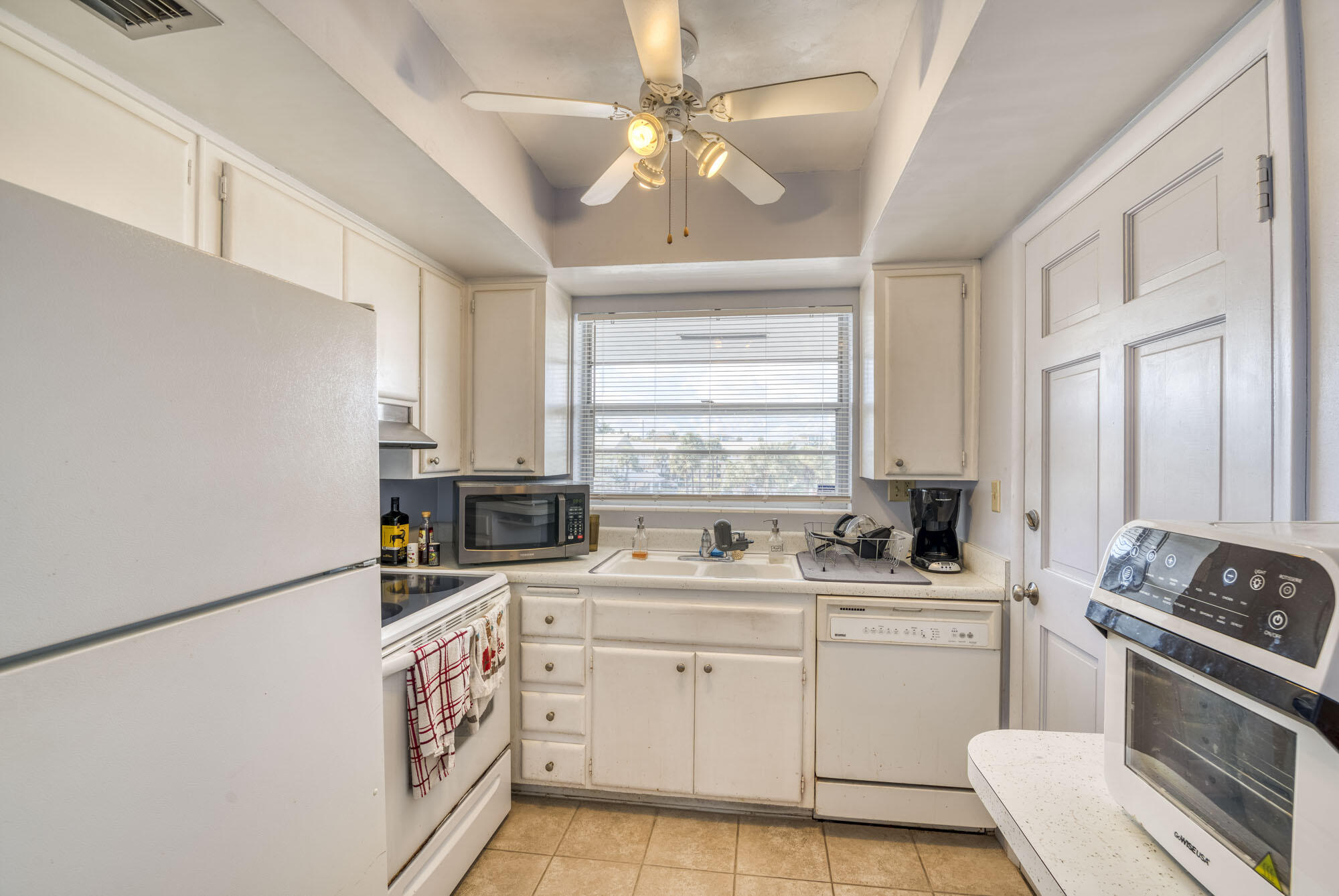 50 Celestial Way, Unit 305 Juno Beach, FL 33408 - Photo 8 of 23 014