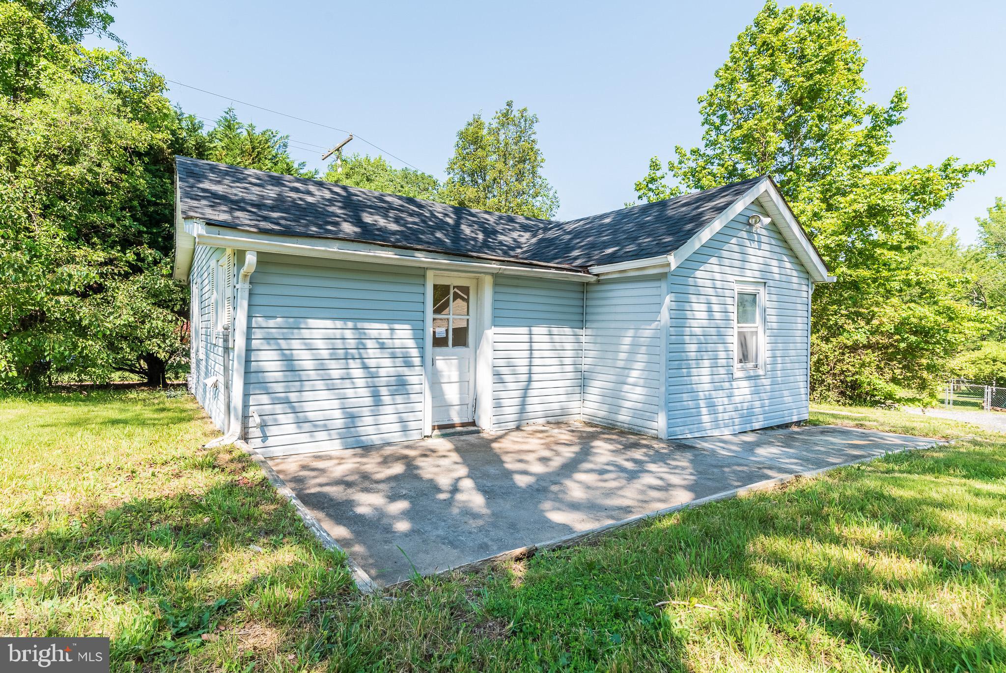 905 Edgewood Road Edgewood, MD 21040 - Photo 2 of 40