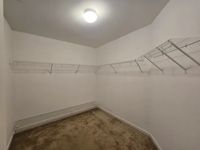 $2,300 | 460 South Jade Lane, Round Lake, IL 60073