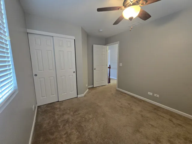 $2,300 | 460 South Jade Lane, Round Lake, IL 60073