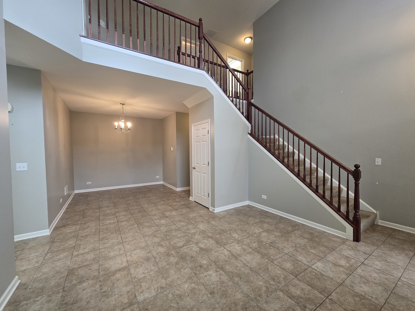 460 South Jade Lane Round Lake, IL 60073 - Photo 2 of 21