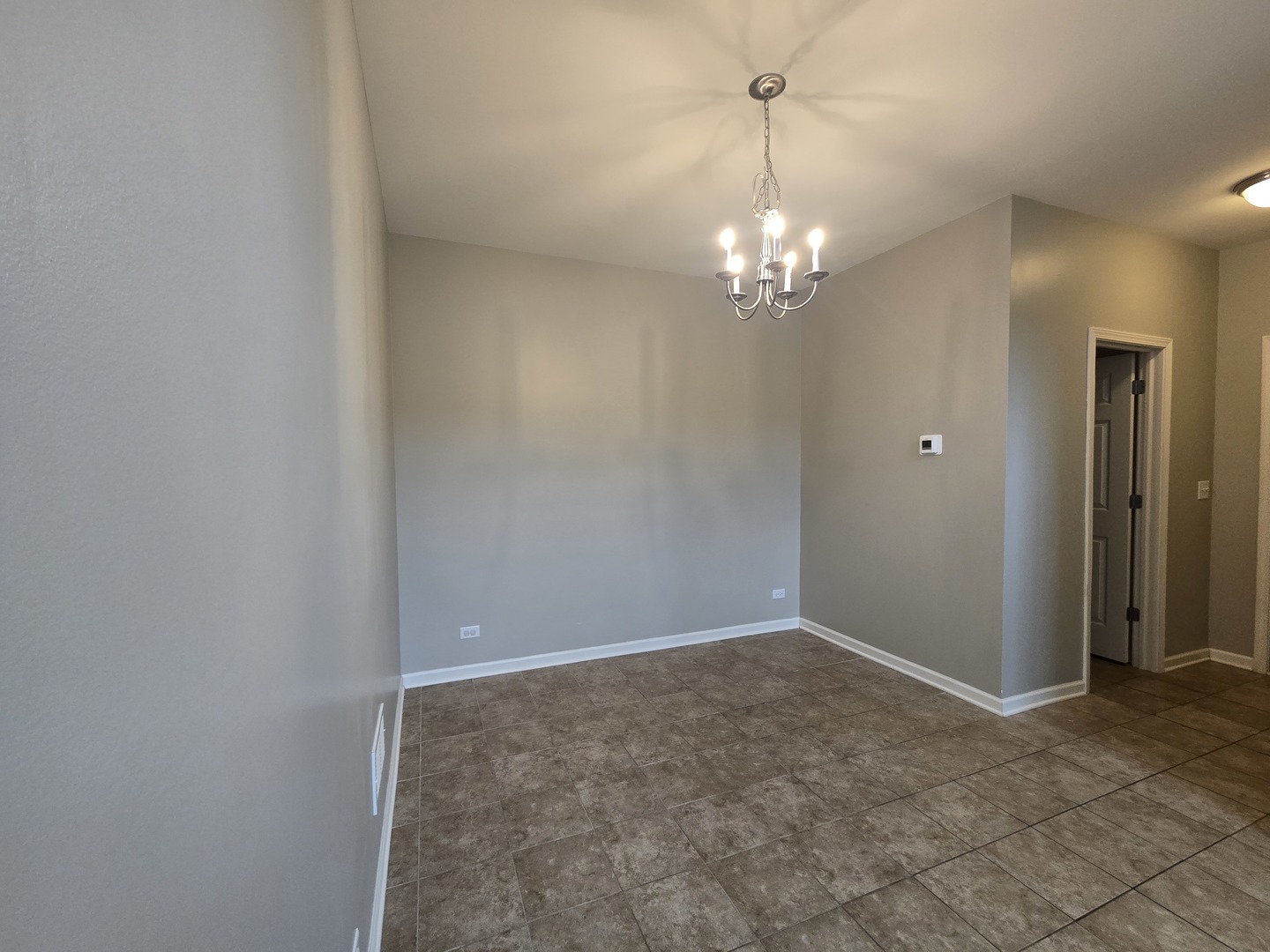 460 South Jade Lane Round Lake, IL 60073 - Photo 4 of 21