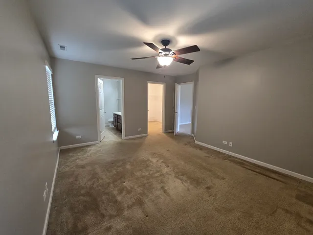 $2,300 | 460 South Jade Lane, Round Lake, IL 60073