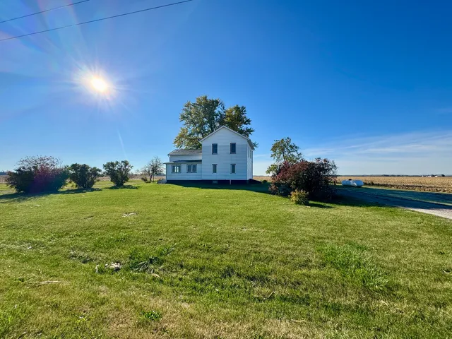 $245,000 | 17394-1600 1600 N Avenue, Princeton, IL 61356