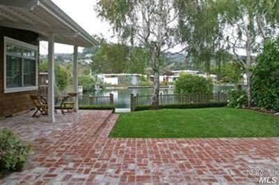 2 Edgewater Road Belvedere, CA 94920 - Photo 4 of 12 Gallery Image 4
