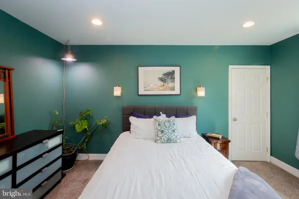 $450,000 | 423 18th Street Northeast, Unit 12, Washington, DC 20002