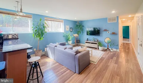 $450,000 | 423 18th Street Northeast, Unit 12, Washington, DC 20002