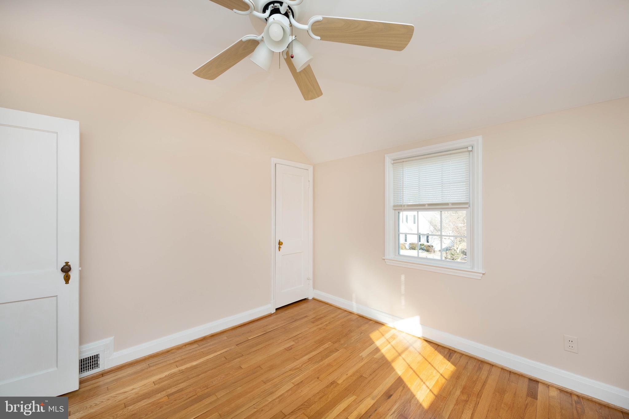 6502 Beechwood Road Baltimore, MD 21239 - Photo 22 of 30 Bedroom 2