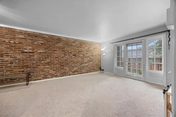 $1,450 | 920 Margarite Drive, Unit D, Pittsburgh, PA 15216