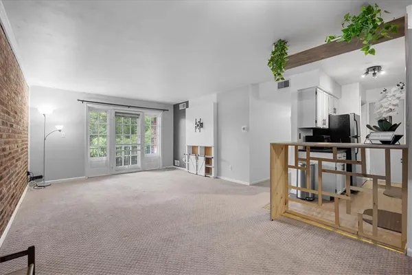 $1,450 | 920 Margarite Drive, Unit D, Pittsburgh, PA 15216