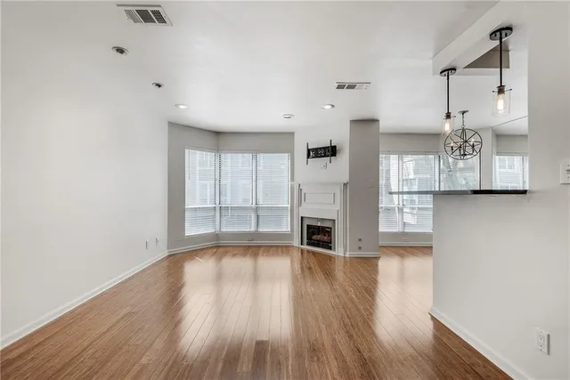 $2,200 | 244 13th Street Northeast, Unit 118, Atlanta, GA 30309