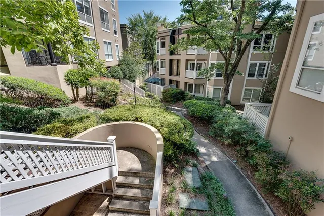 $2,200 | 244 13th Street Northeast, Unit 118, Atlanta, GA 30309