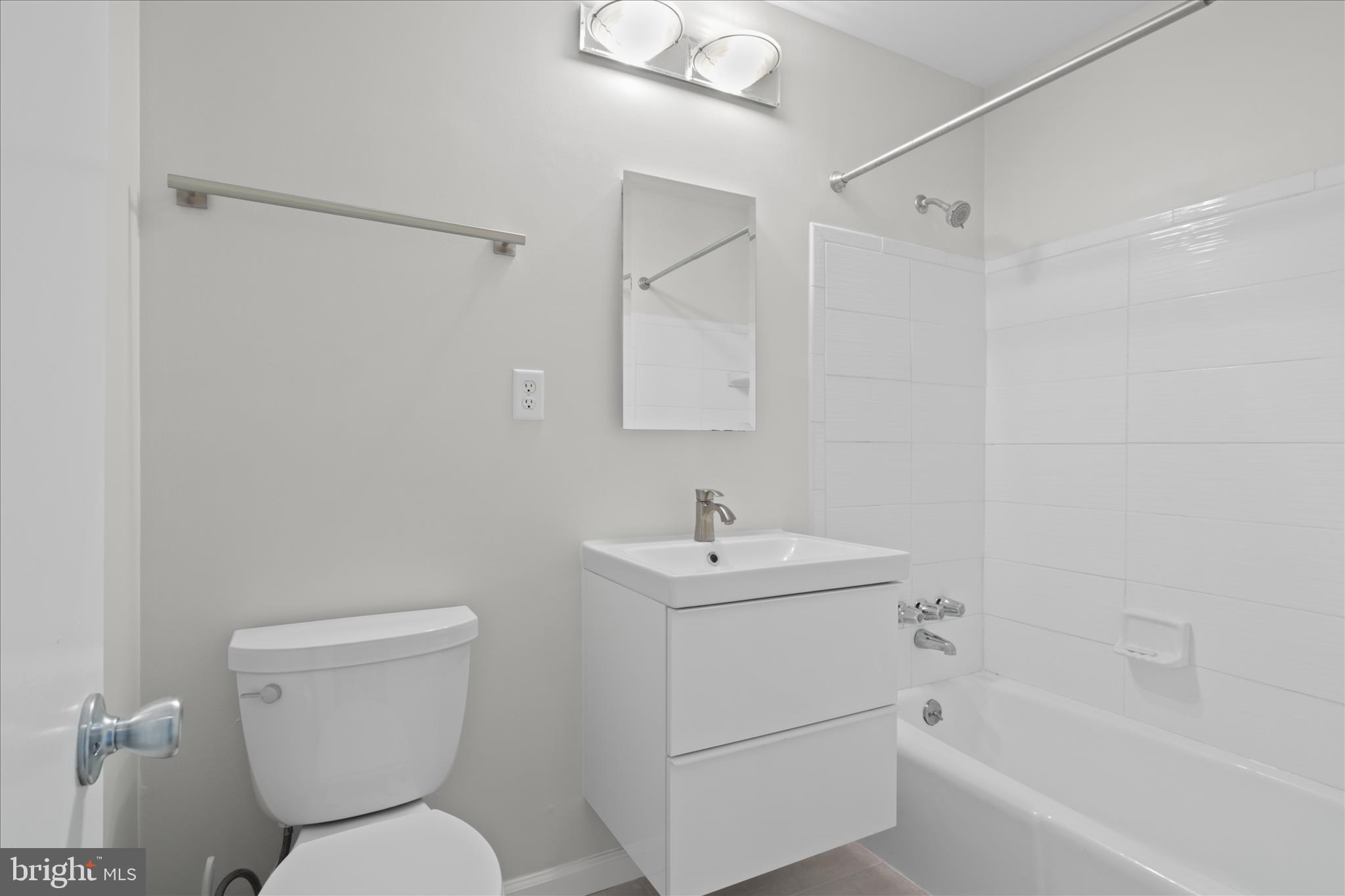 2208 Cartwright Place Reston, VA 20191 - Photo 12 of 37