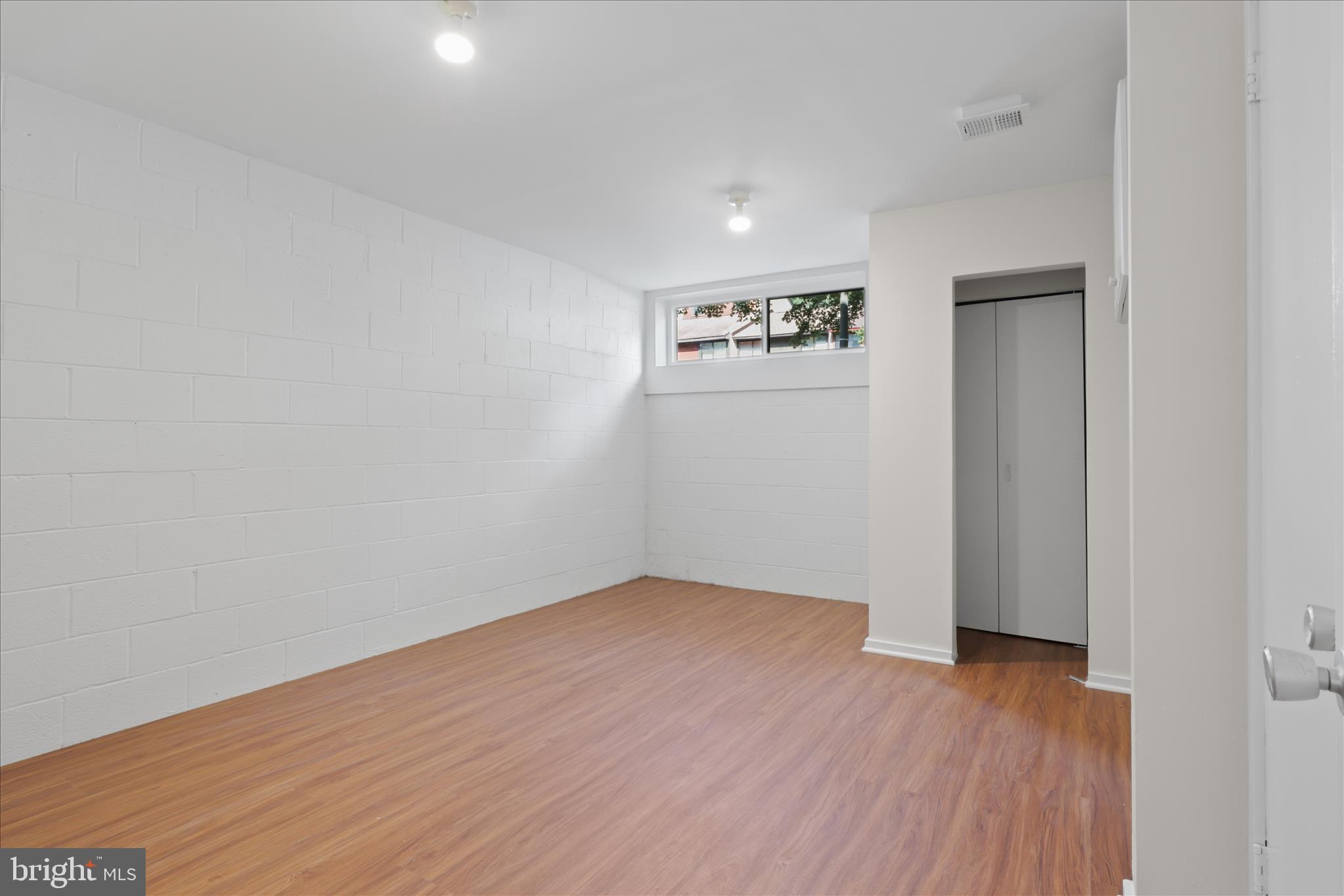 2208 Cartwright Place Reston, VA 20191 - Photo 17 of 37