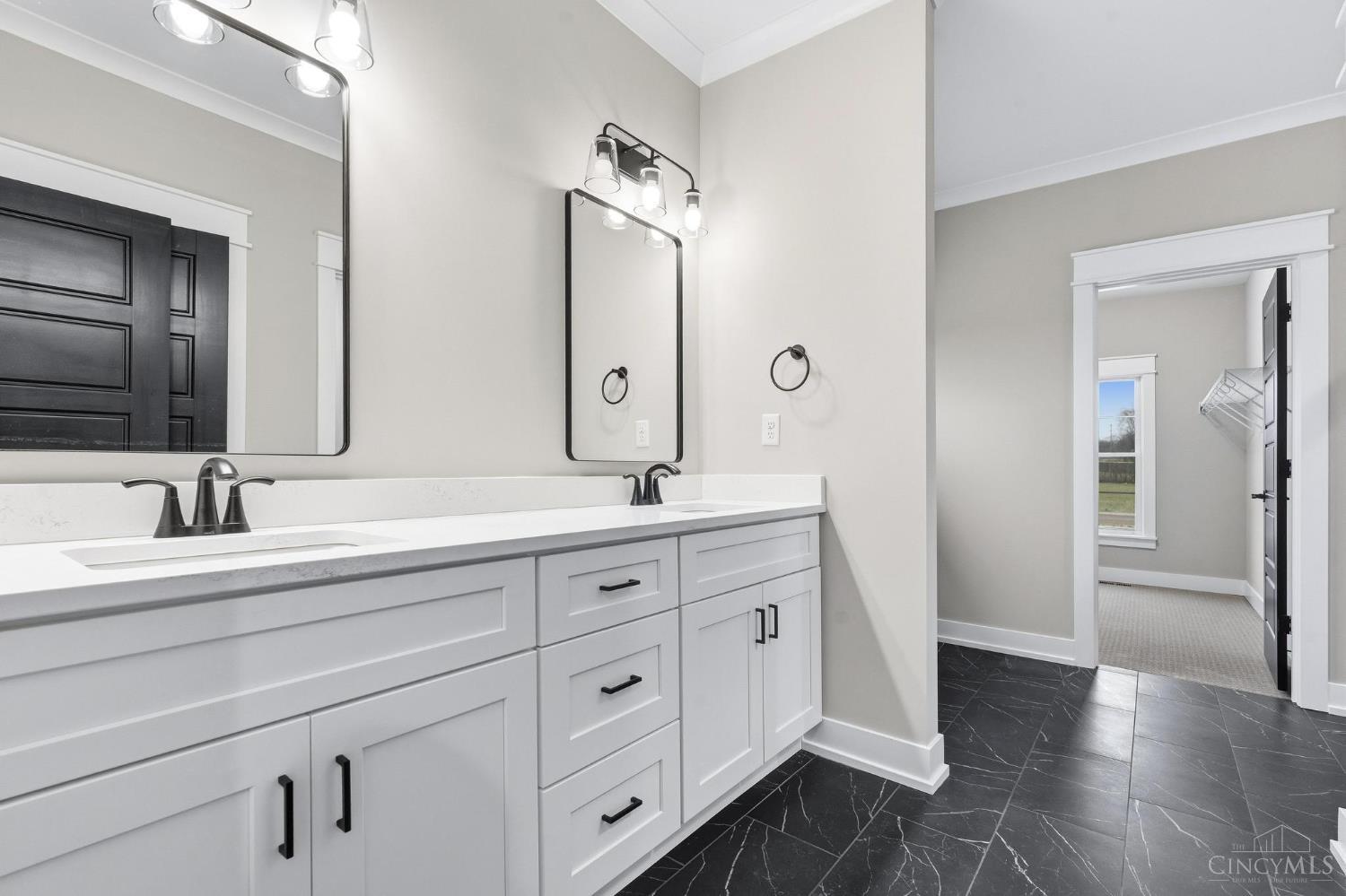 2729 Beal Road Franklin, OH 45005 - Photo 18 of 30 Upgraded Features shown. For illustrative purposes only.