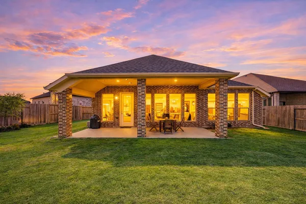 $3,450 | 6027 Painted Plains Lane, Fulshear, TX 77441