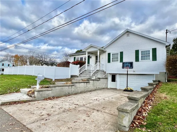 $230,000 | 27 Hart Street, Oswego, NY 13126
