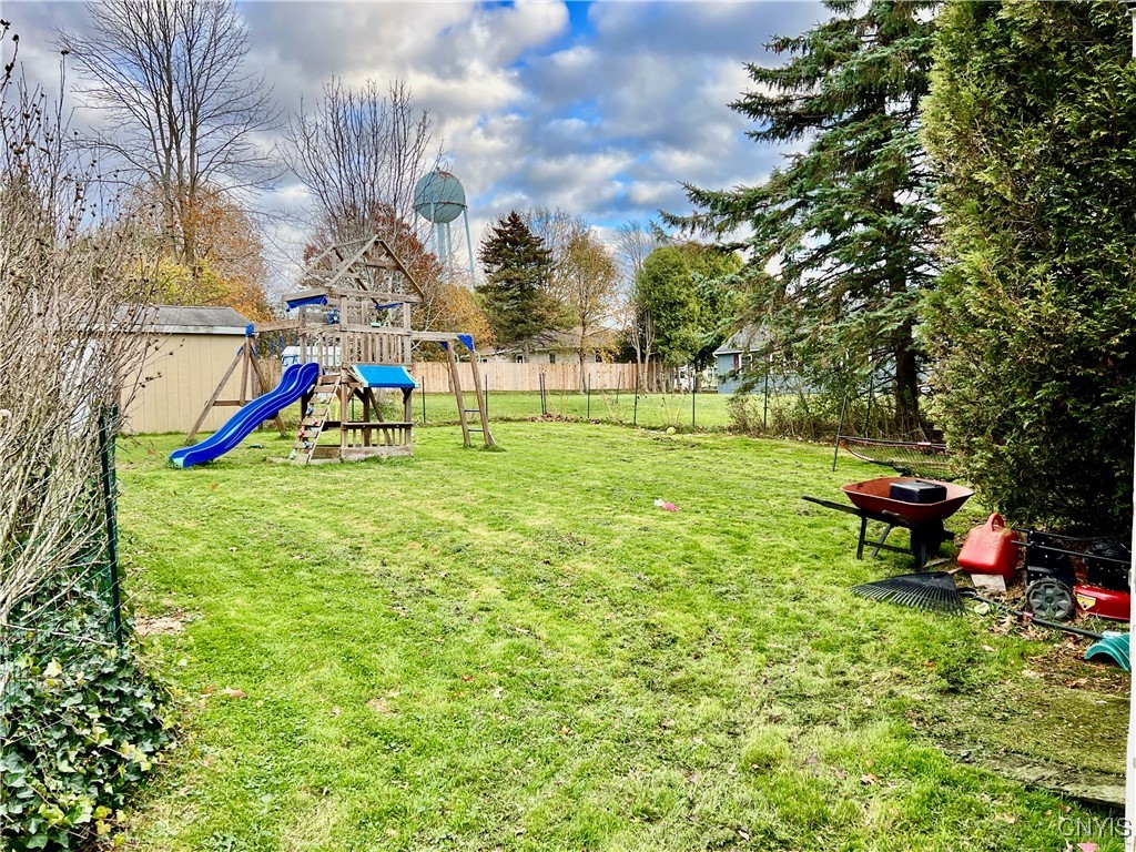 27 Hart Street Oswego, NY 13126 - Photo 27 of 29