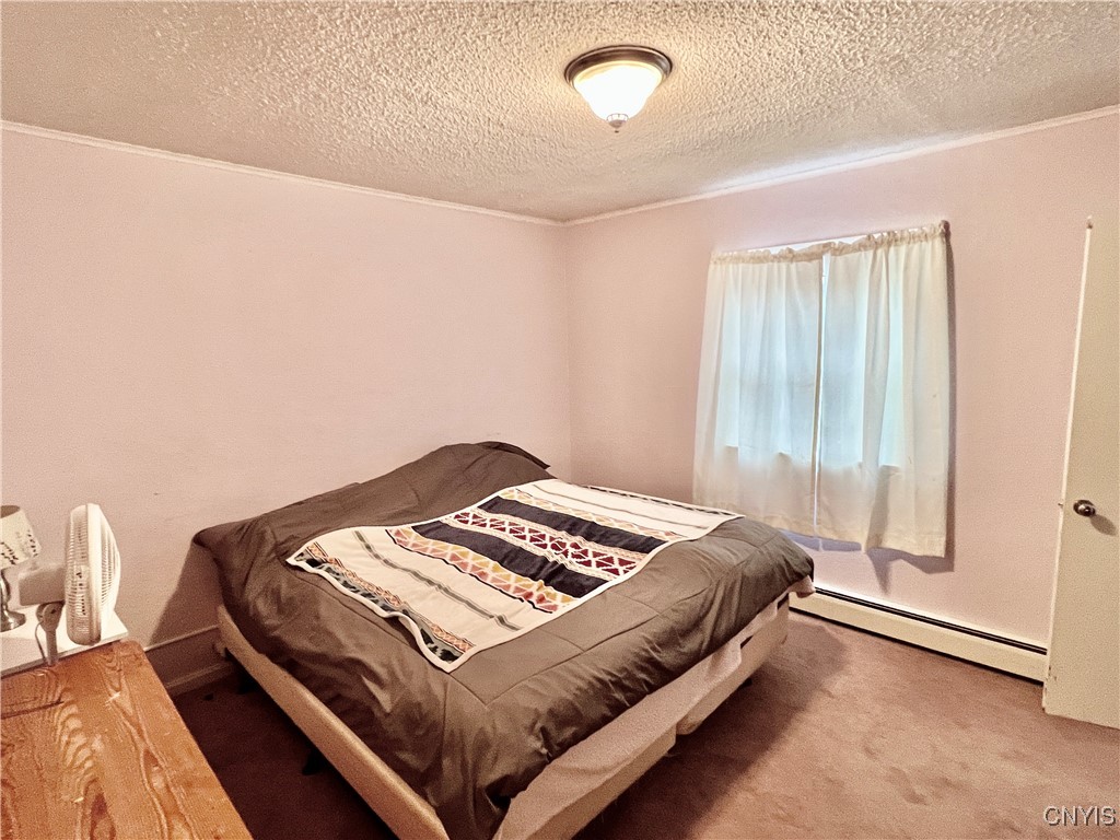 27 Hart Street Oswego, NY 13126 - Photo 9 of 29