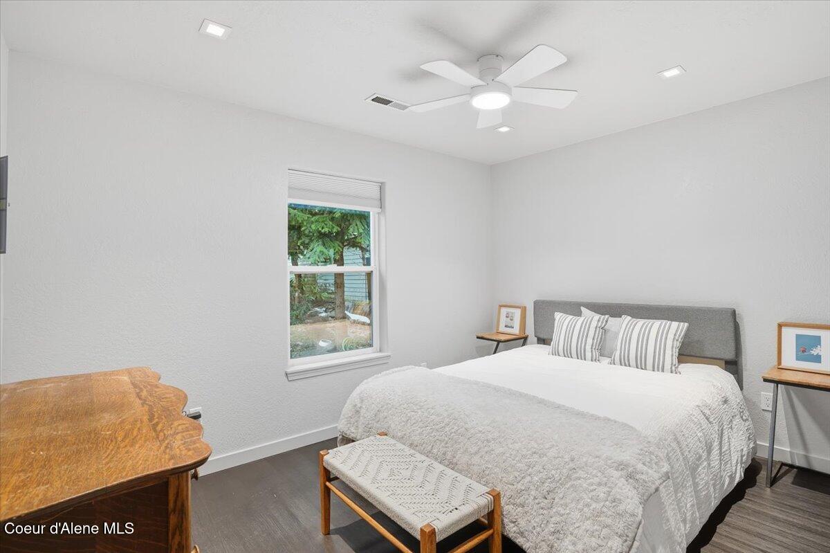 311 South 3rd Avenue Sandpoint, ID 83864 - Photo 17 of 30 20-311 S 3rd Ave_RedHogMedia