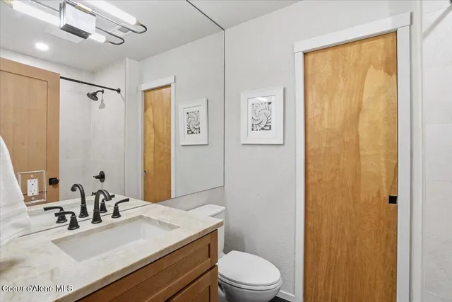 $649,000 | 311 South 3rd Avenue, Sandpoint, ID 83864