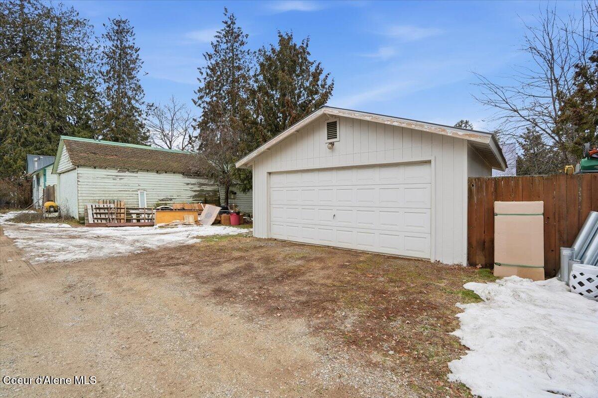 311 South 3rd Avenue Sandpoint, ID 83864 - Photo 28 of 30 31-311 S 3rd Ave_RedHogMedia
