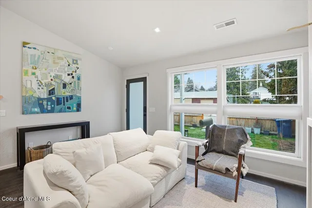 $649,000 | 311 South 3rd Avenue, Sandpoint, ID 83864