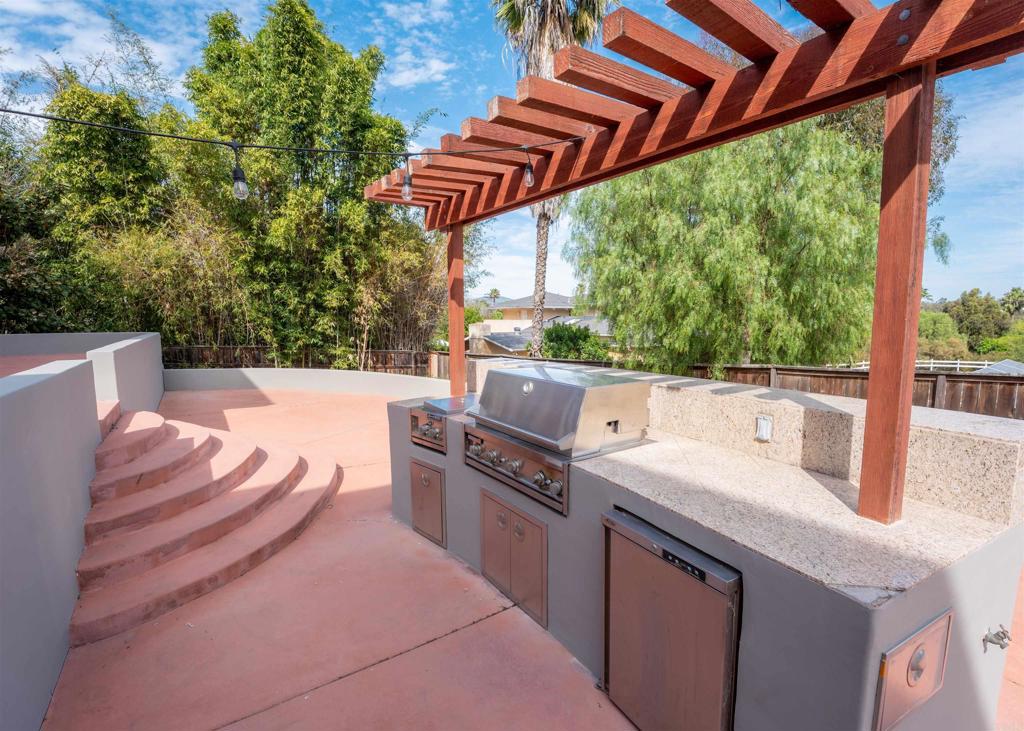 441 Rancho Santa Fe Road Encinitas, CA 92024 - Photo 8 of 16