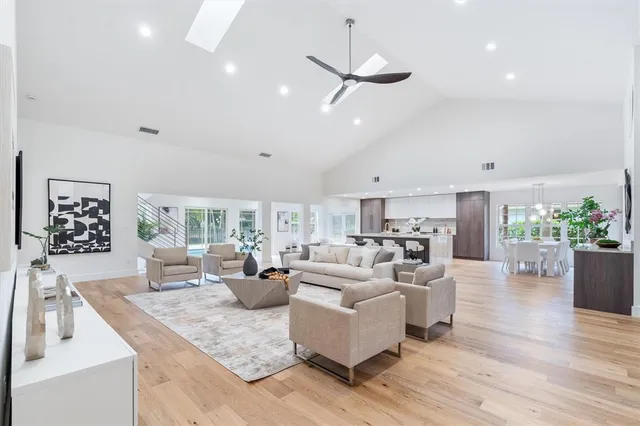 $2,195,000 | 3416 Pine Haven Circle, Boca Raton, FL 33431