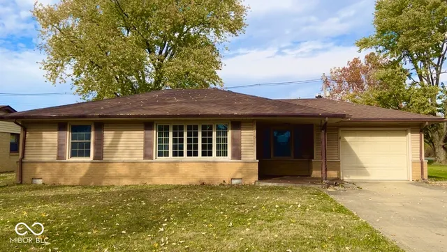 $169,900 | 2430 Dover Street, Anderson, IN 46013