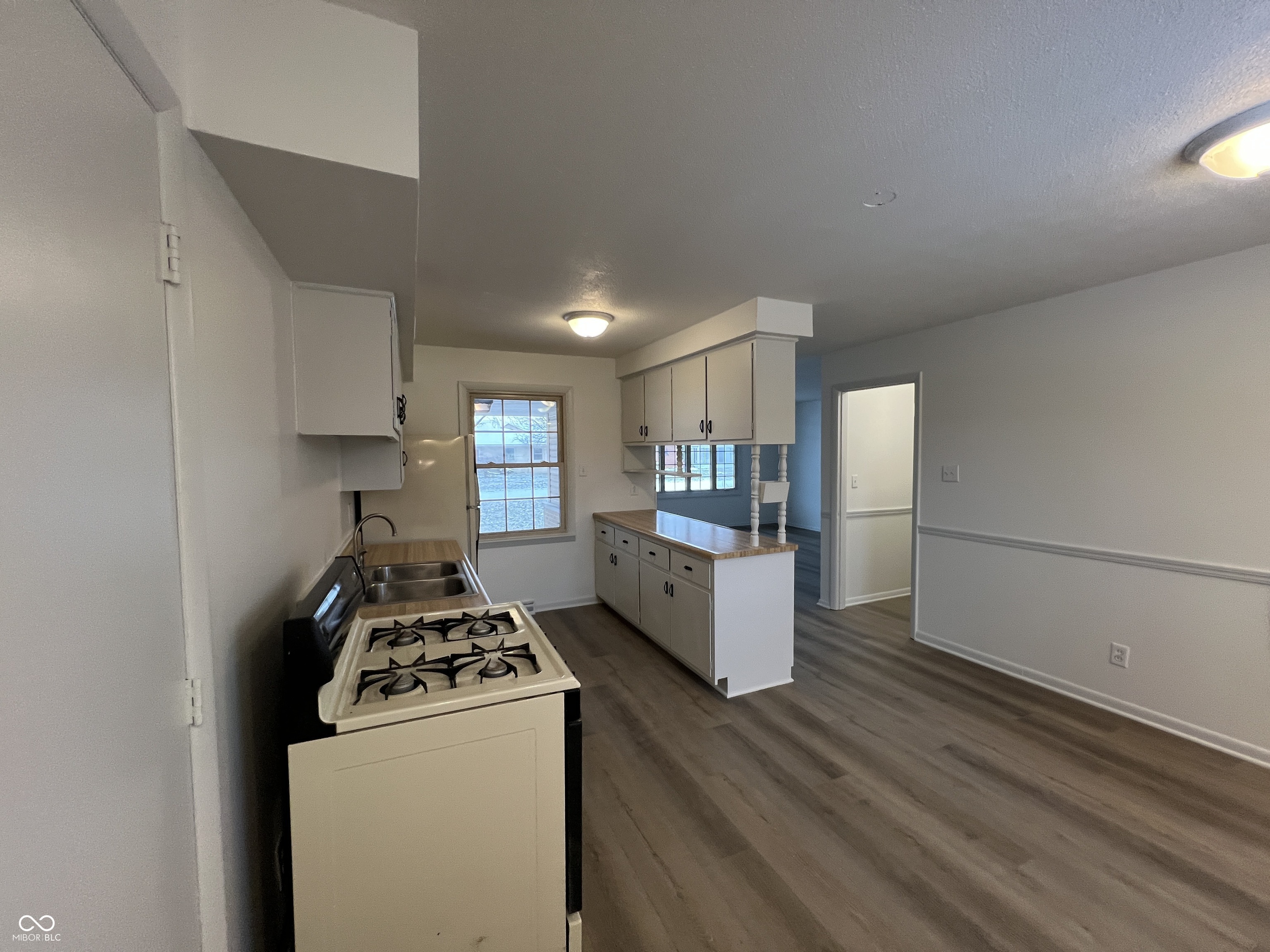 2430 Dover Street Anderson, IN 46013 - Photo 14 of 31