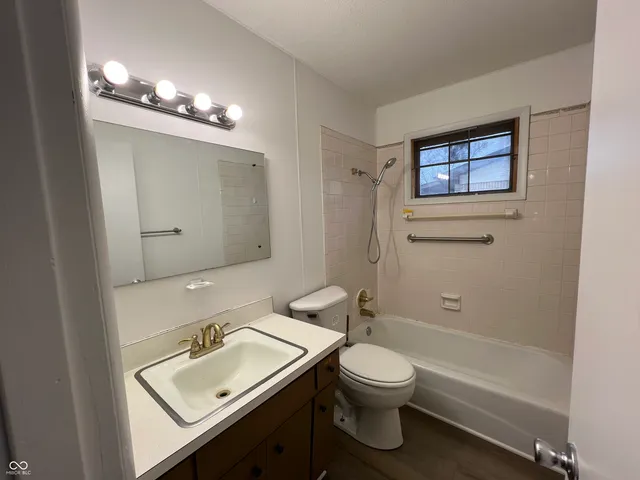 $169,900 | 2430 Dover Street, Anderson, IN 46013