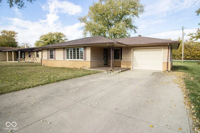 $169,900 | 2430 Dover Street, Anderson, IN 46013