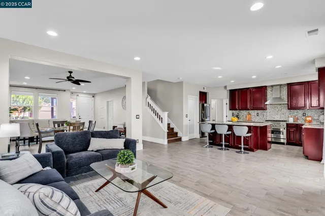 $898,888 | 29 Diane Court, Oakley, CA 94561