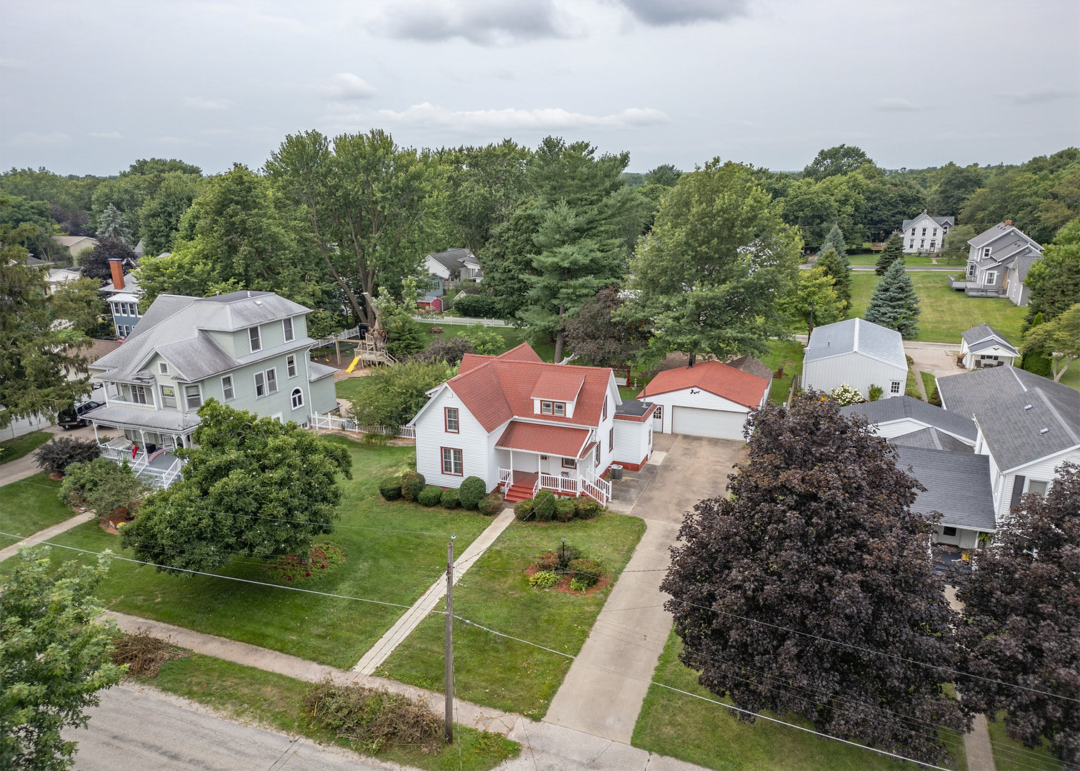 214 South Ridge Street Cambridge, IL 61238 - Photo 3 of 30 Gallery Image 3