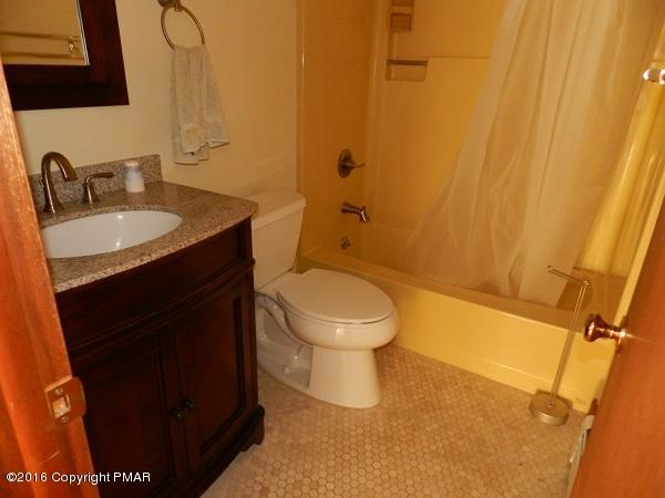 1103 Falls Road Bushkill, PA 18324 - Photo 4 of 17 Main bath v2