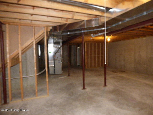 6924 Fernview Road Louisville, KY 40291 - Photo 28 of 32 P1020308