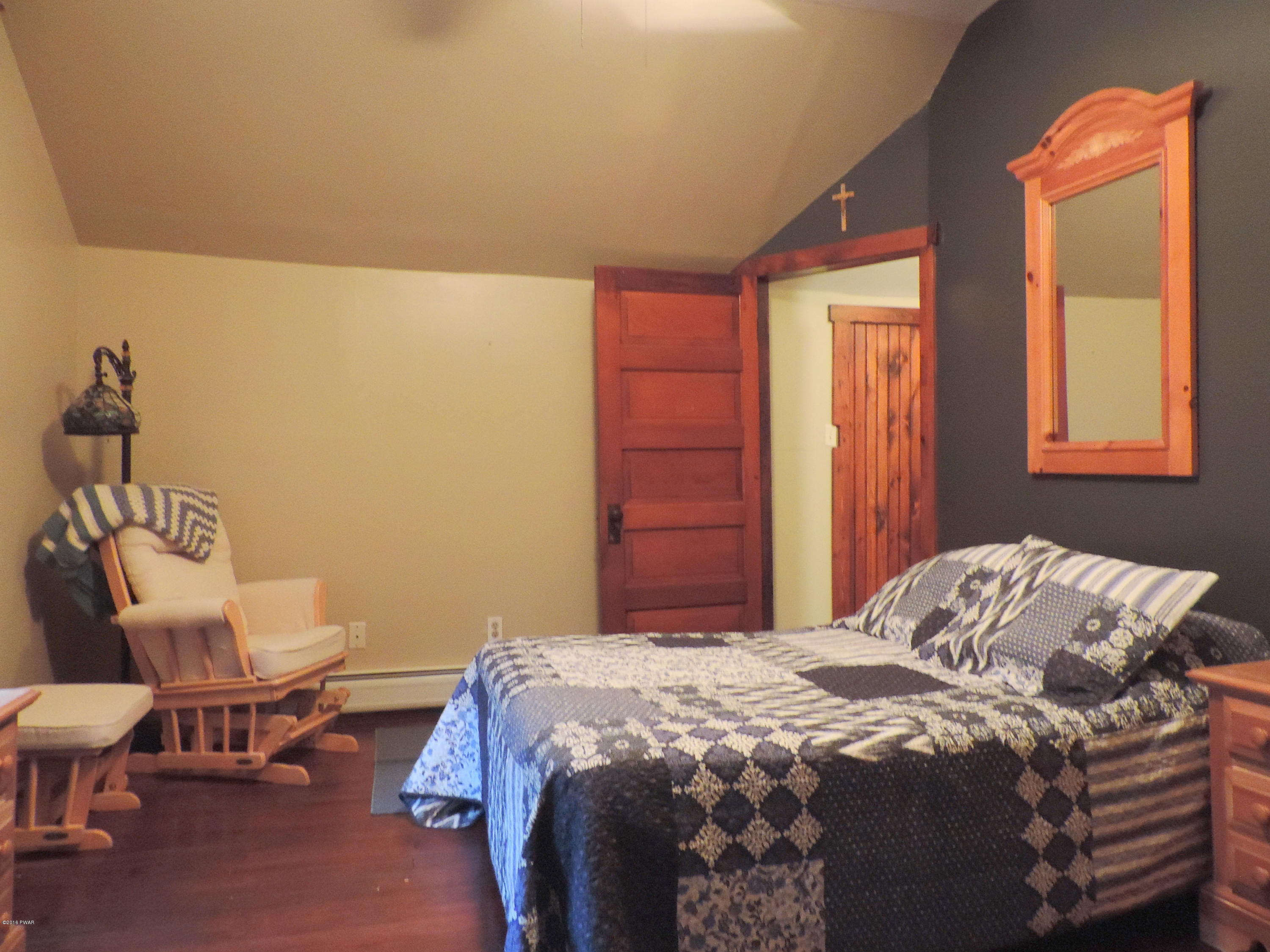 212 Ridge Avenue Hawley, PA 18428 - Photo 25 of 42 2nd Floor Bedroom 2