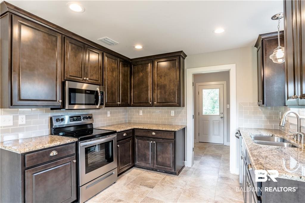 2730 Meadowview Drive Mobile, AL 36695 - Photo 6 of 25