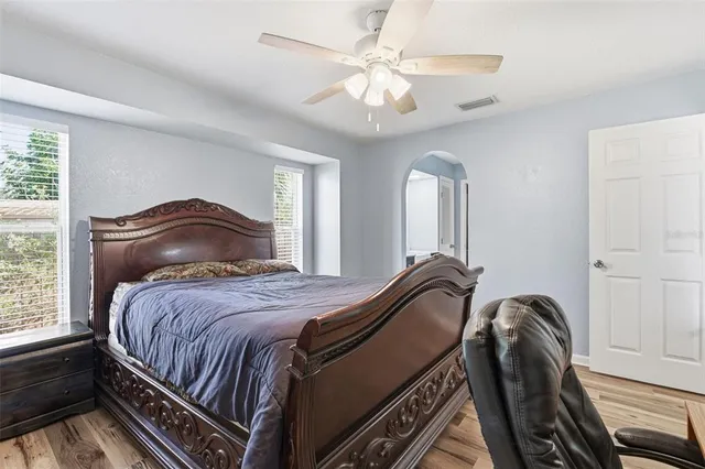 $260,000 | 520 Meridan Avenue Northwest, Port Charlotte, FL 33952