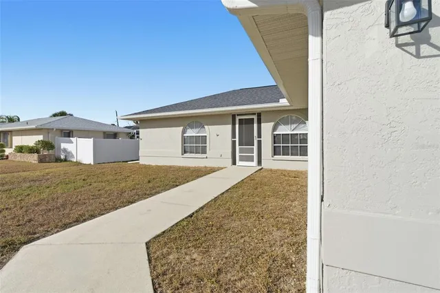 $260,000 | 520 Meridan Avenue Northwest, Port Charlotte, FL 33952