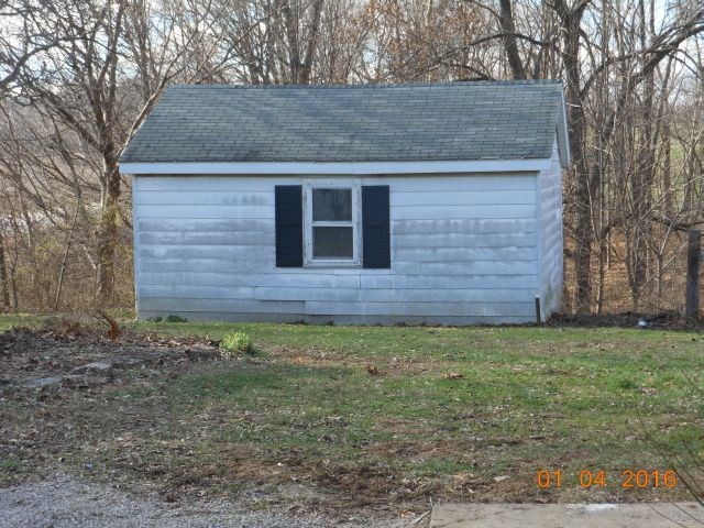 8800 Chad Road Poseyville, IN 47633 - Photo 6 of 17 Gallery Image 6