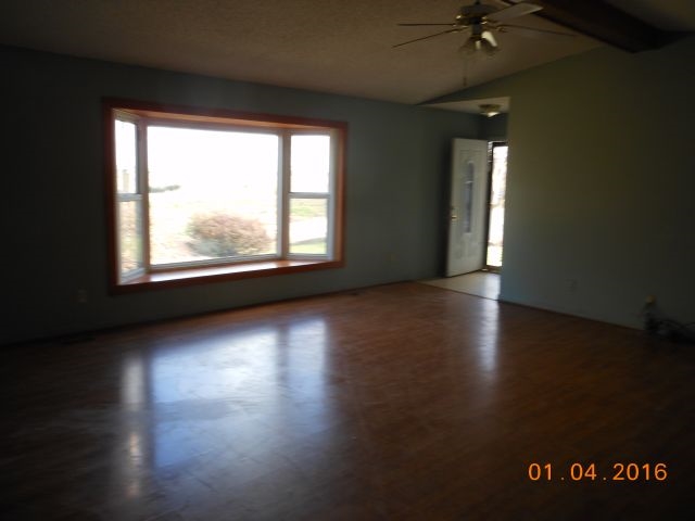 8800 Chad Road Poseyville, IN 47633 - Photo 7 of 17 Gallery Image 7