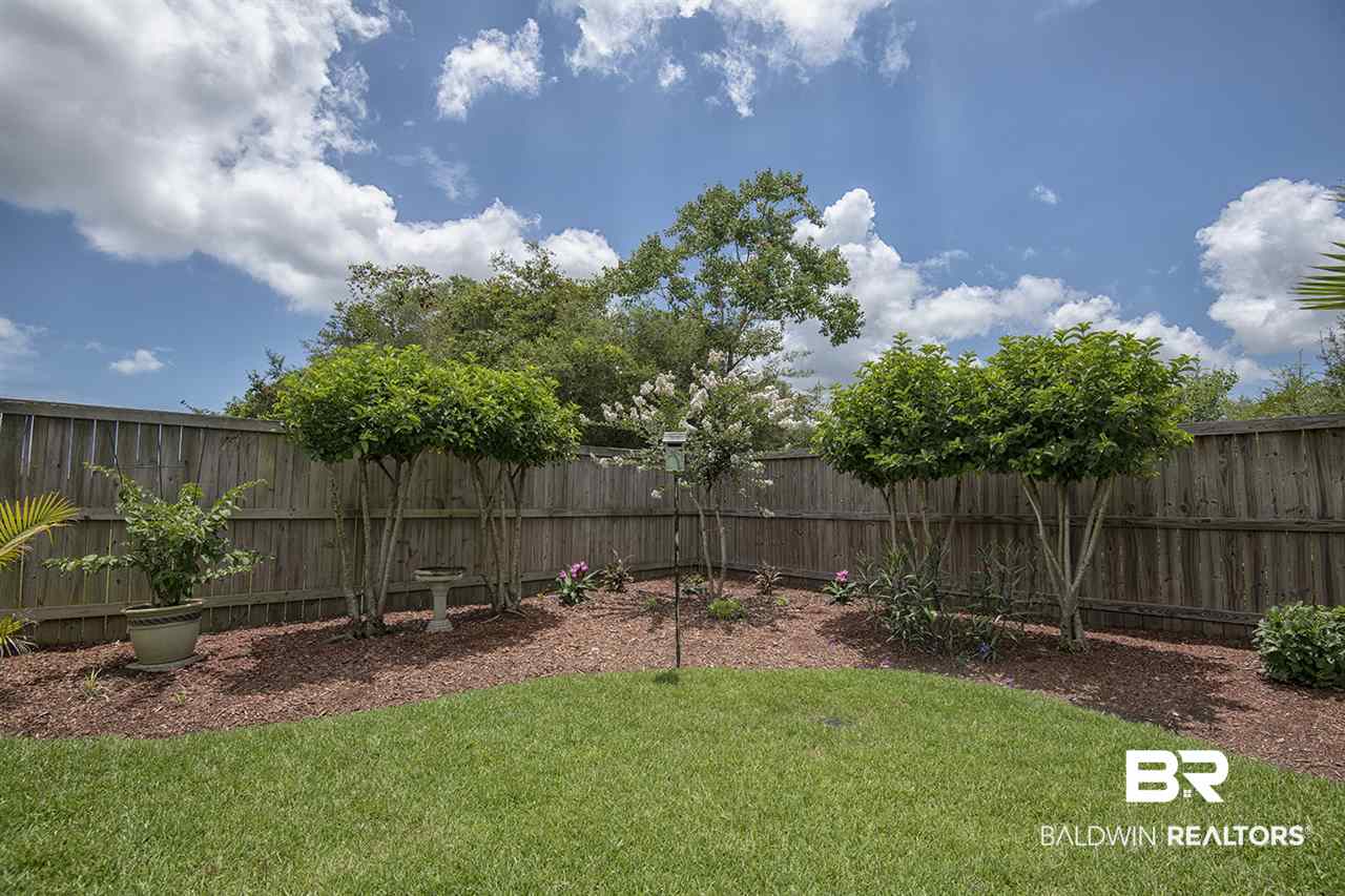 7023 Rocky Rd Loop Gulf Shores, AL 36542 - Photo 12 of 34 Backyard