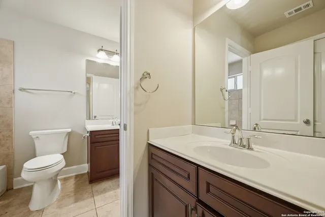 $855,000 | 322 Eugene Sasser, San Antonio, TX 78260